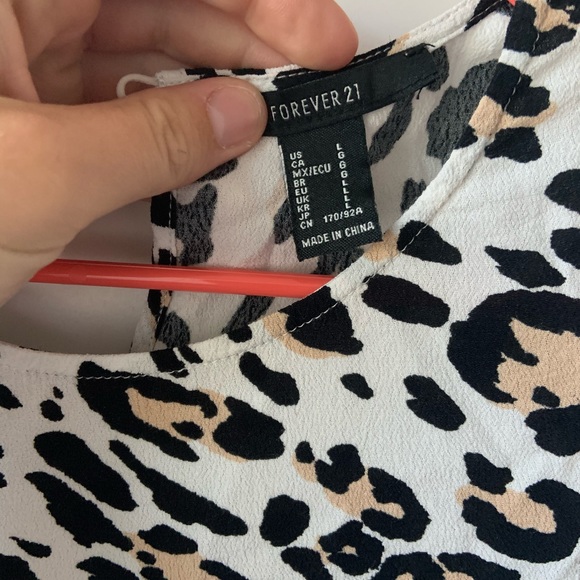 Leopard Blouse - Picture 2 of 3